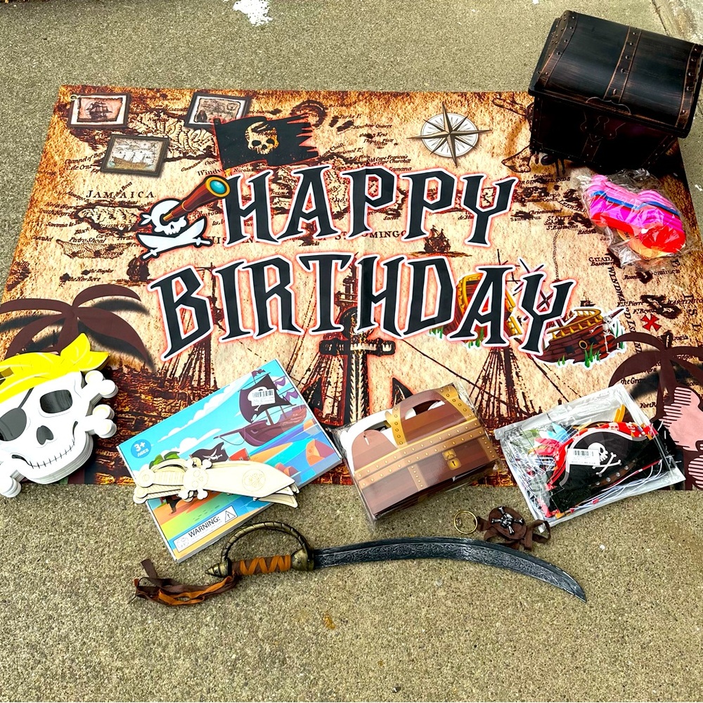 Pirate Birthday Party Pack! 🏴‍☠️ ☠️ Banner, treasure, goodie bags & more!!